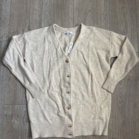 Madewell V-Neck Relaxed Cardigan NWT - Picture 2 of 6